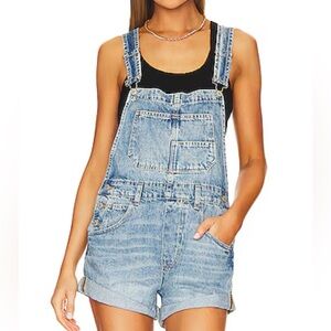 Women’s Free People overall shorts
